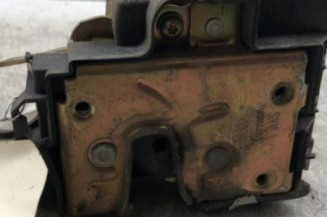Serrure arriere droit VOLKSWAGEN GOLF 3 Photo n°3
