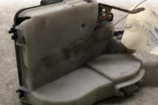 Serrure avant droit VOLKSWAGEN GOLF 3