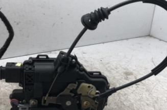 Serrure avant droit VOLKSWAGEN GOLF 4