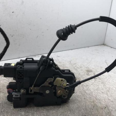 Serrure avant droit VOLKSWAGEN GOLF 4