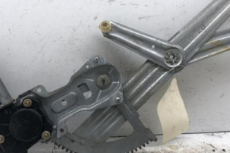 Leve vitre electrique avant droit PEUGEOT 205 Photo n°1