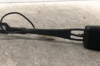 Attache ceinture avant gauche PEUGEOT 3008 1