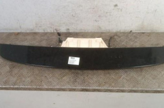 Feu arriere stop central PEUGEOT 3008 1
