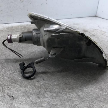 Optique avant secondaire gauche (feux)(clignotant) VOLKSWAGEN PASSAT 4