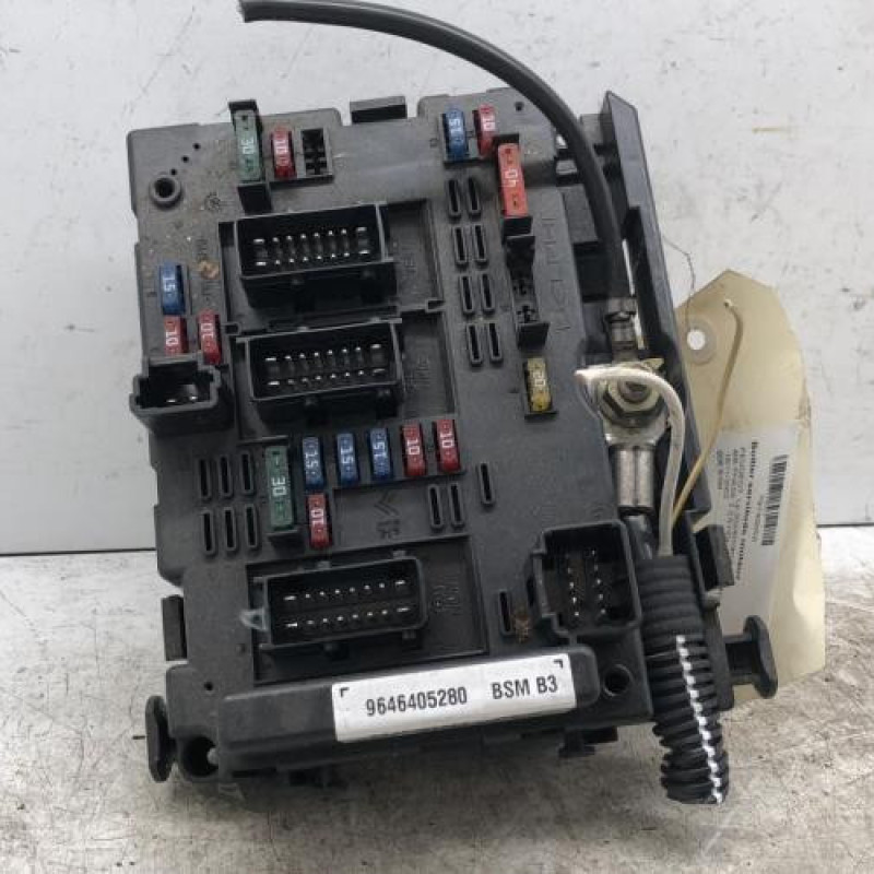 Boitier servitude moteur (BSM) PEUGEOT 406