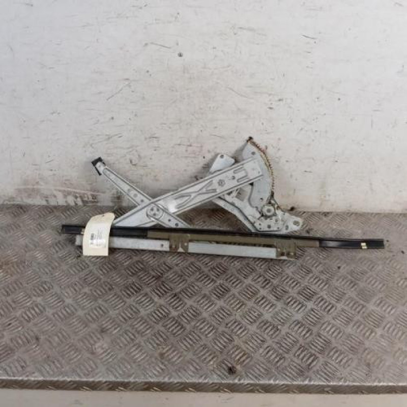 Leve vitre mecanique avant droit RENAULT LAGUNA 1