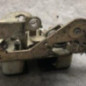 Serrure avant droit RENAULT TRAFIC 1