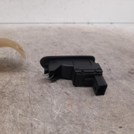 Interrupteur de leve vitre arriere gauche VOLKSWAGEN GOLF 6