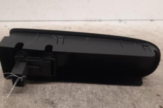Interrupteur de leve vitre avant droit VOLKSWAGEN GOLF 6
