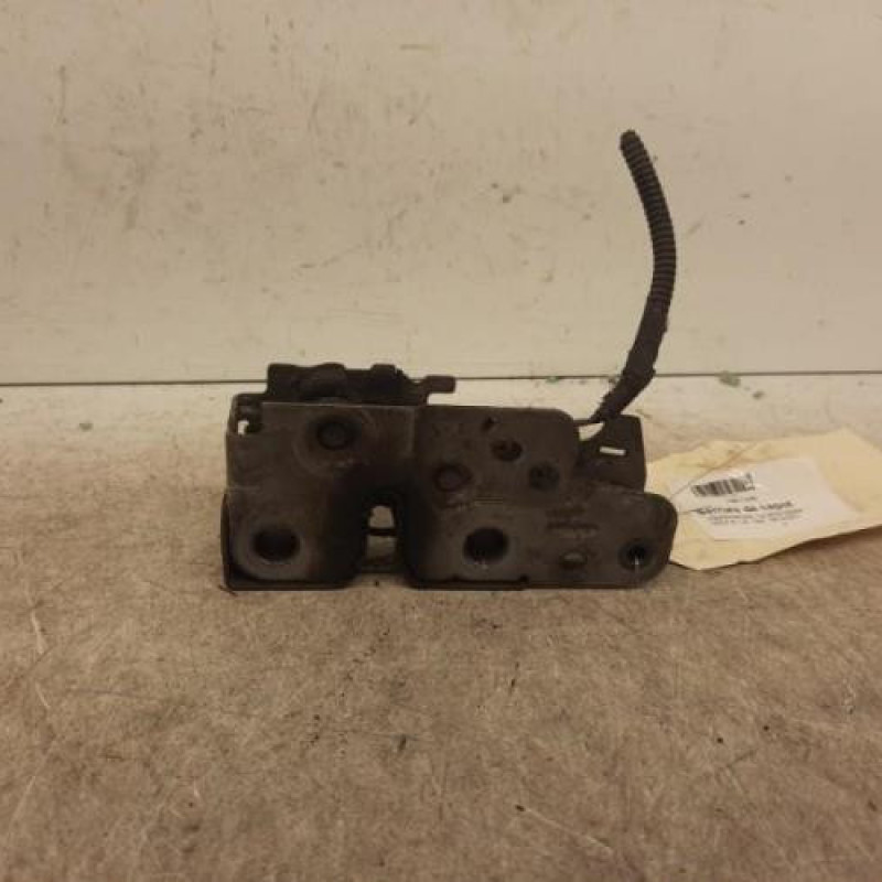 Serrure de capot VOLKSWAGEN GOLF 6 Serrure de capot VOLKSWAGEN GOLF 6
