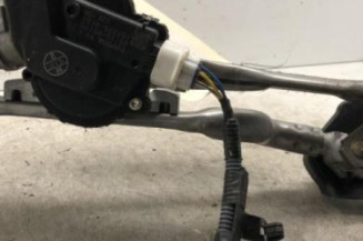 Moteur essuie glace avant TOYOTA YARIS 3