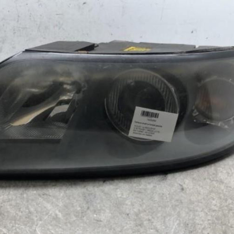 Optique avant principal gauche (feux)(phare) VOLVO V 50