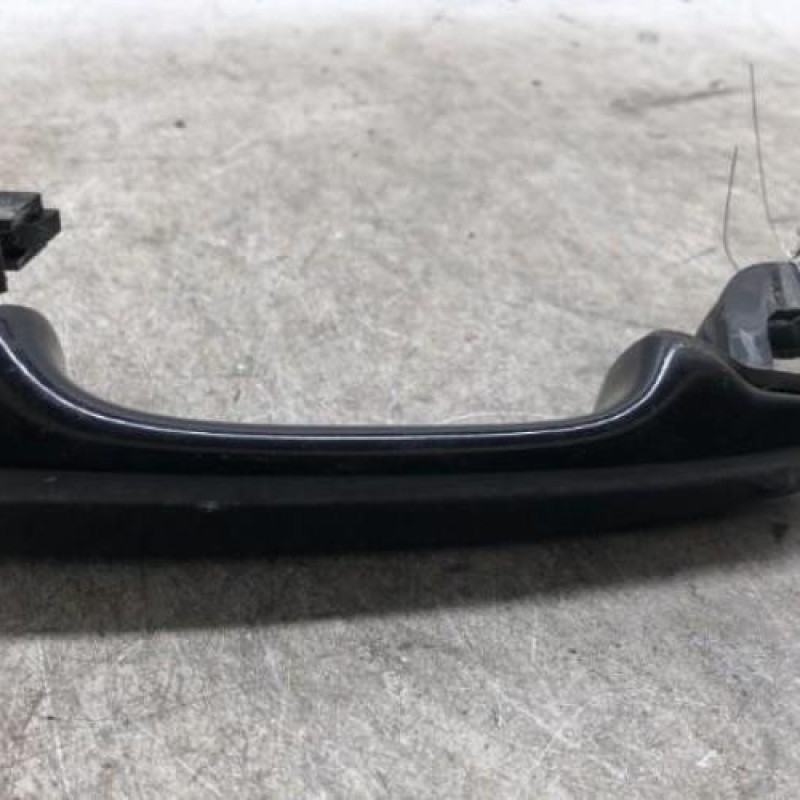 Poignee porte avant gauche VOLVO V 50 Poignee porte avant gauche VOLVO V 50