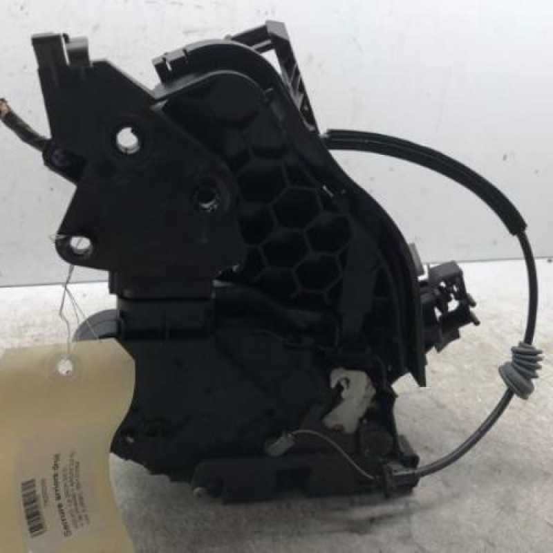 Serrure arriere droit VOLVO V 50 Serrure arriere droit VOLVO V 50