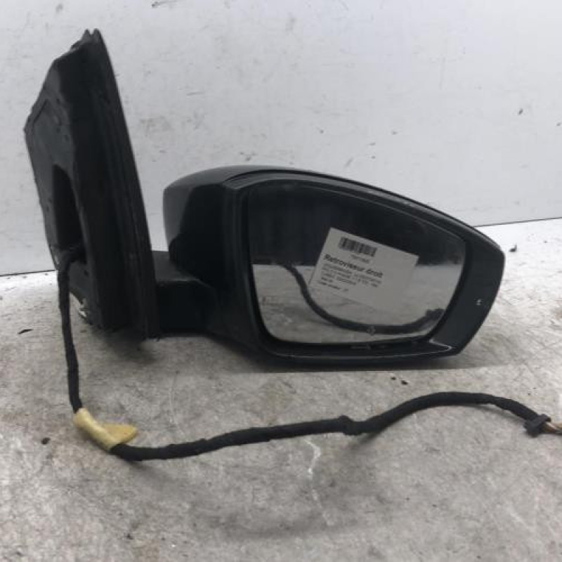 Retroviseur droit VOLKSWAGEN POLO 5