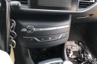 Ecran GPS PEUGEOT 308 2 SW Photo n°1