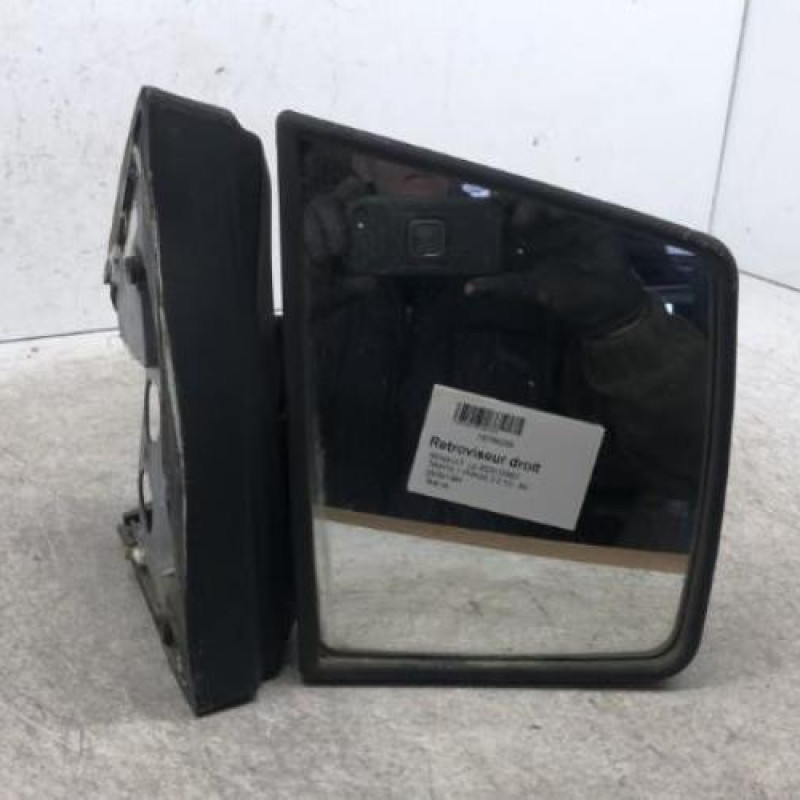 Retroviseur droit RENAULT TRAFIC 1 Retroviseur droit RENAULT TRAFIC 1