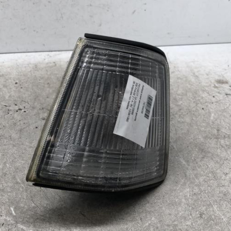 Optique avant secondaire gauche (feux)(clignotant) PEUGEOT 309