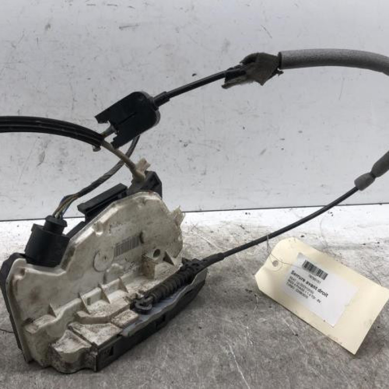 Serrure avant droit SEAT IBIZA 4 Serrure avant droit SEAT IBIZA 4