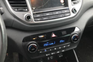 Ecran GPS HYUNDAI TUCSON 2 Photo n°1