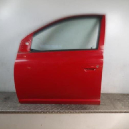 Porte avant gauche TOYOTA YARIS 1 Photo n°1