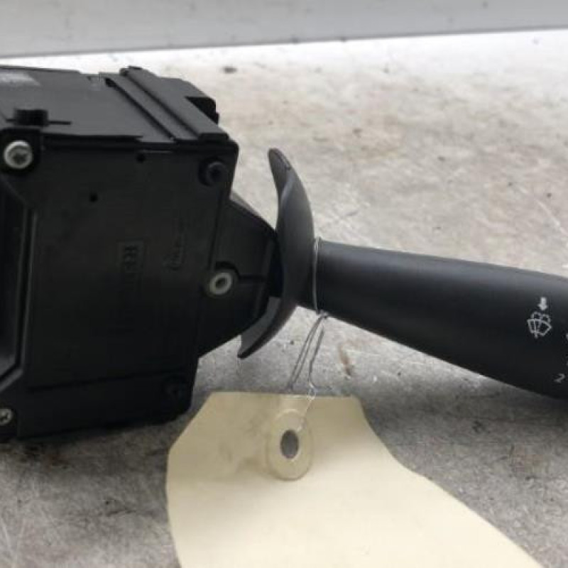 Commodo d'essuie glaces DACIA LODGY Commodo d'essuie glaces DACIA LODGY