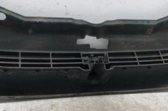 Calandre PEUGEOT PARTNER 1
