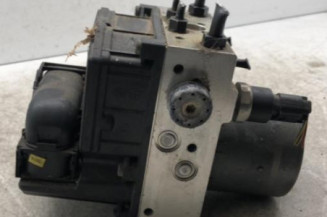 Bloc ABS (freins anti-blocage) VOLKSWAGEN PASSAT 4