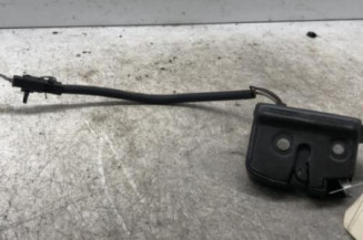 Serrure de coffre FIAT PUNTO 2
