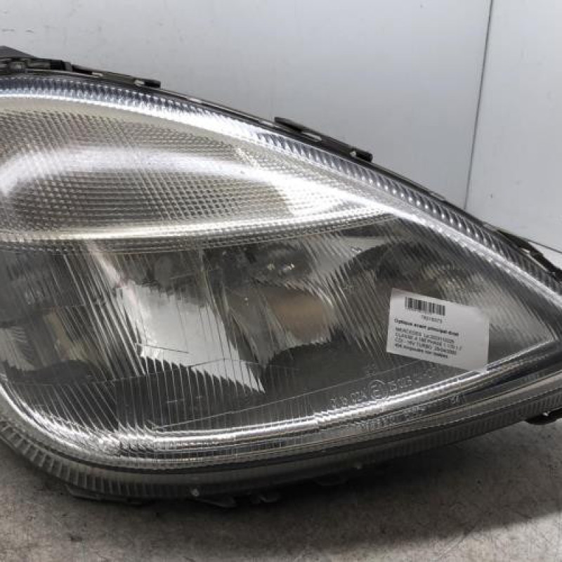 Optique avant principal droit (feux)(phare) MERCEDES CLASSE A 168