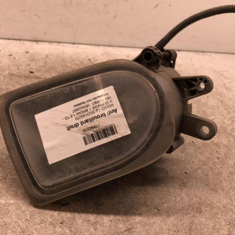 Anti brouillard droit (feux) VOLVO V 50 Anti brouillard droit (feux) VOLVO V 50
