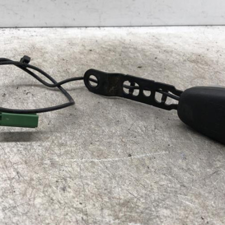 Attache ceinture avant gauche VOLVO V 50