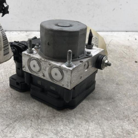 Bloc ABS (freins anti-blocage) MERCEDES CLASSE A 176