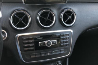 Malle/Hayon arriere MERCEDES CLASSE A 176 Photo n°1