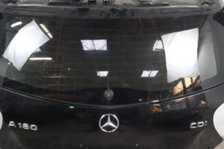 Malle/Hayon arriere MERCEDES CLASSE A 176
