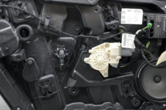 Leve vitre electrique avant gauche MERCEDES CLASSE A 176 Photo n°1