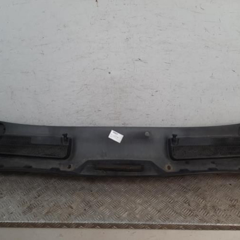 Baie de pare brise FORD KUGA 1 Baie de pare brise FORD KUGA 1