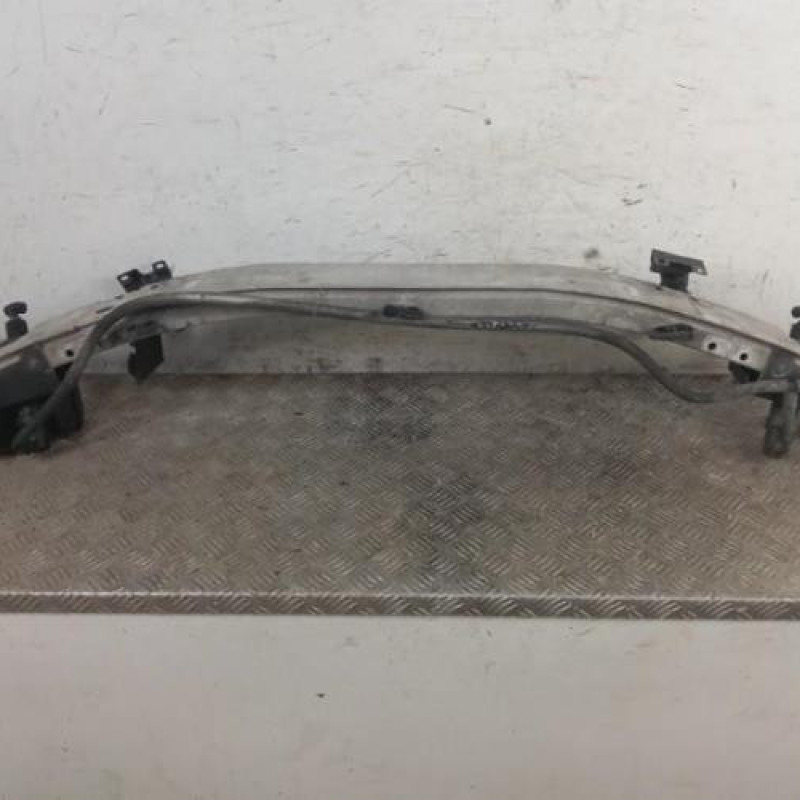 Renfort pare choc avant (traverse) MERCEDES CLASSE CLK 209