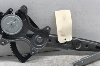 Leve vitre electrique avant gauche HYUNDAI I 20 1