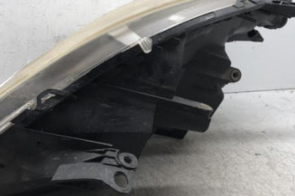 Optique avant principal droit (feux)(phare) OPEL ZAFIRA B