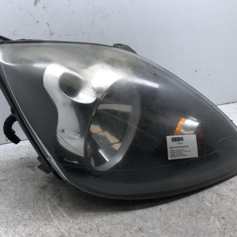Optique avant principal droit (feux)(phare) FORD FIESTA 5