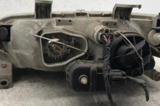 Optique avant principal droit (feux)(phare) NISSAN PRIMERA 2