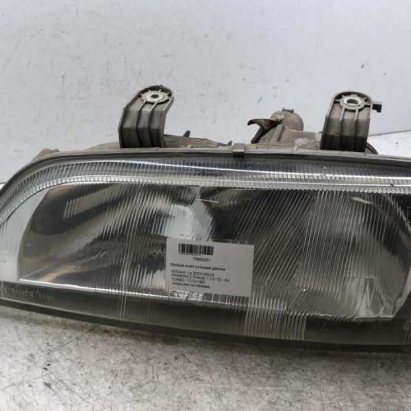 Optique avant principal gauche (feux)(phare) NISSAN PRIMERA 2