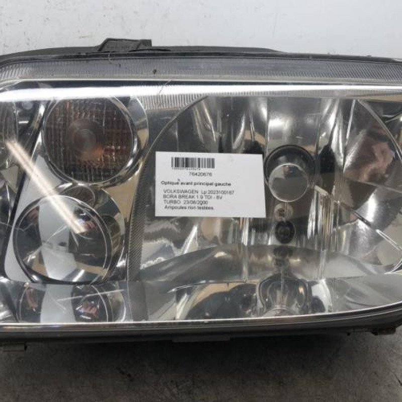 Optique avant principal gauche (feux)(phare) VOLKSWAGEN BORA