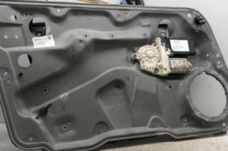 Leve vitre electrique avant gauche VOLKSWAGEN BORA Photo n°1