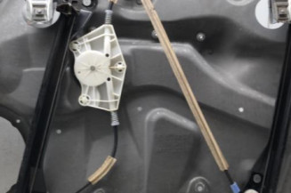 Leve vitre electrique avant gauche VOLKSWAGEN BORA
