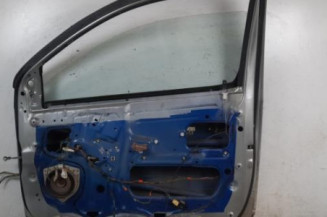 Porte avant droit TOYOTA YARIS 1 Photo n°1