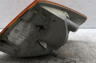 Optique avant secondaire droit (feux)(clignotant) MERCEDES VITO 638