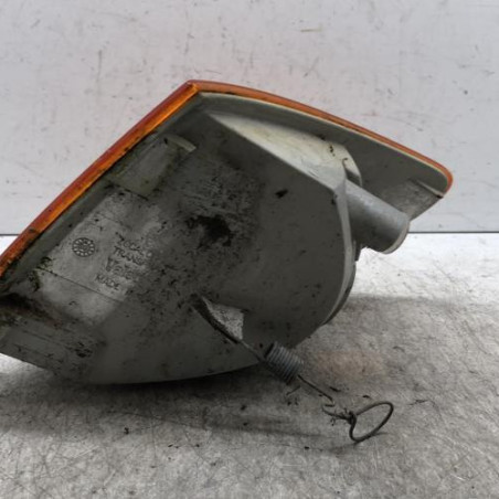 Optique avant secondaire droit (feux)(clignotant) MERCEDES VITO 638