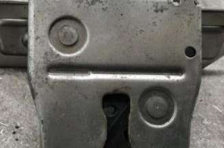 Serrure de coffre MERCEDES CLASSE A 168